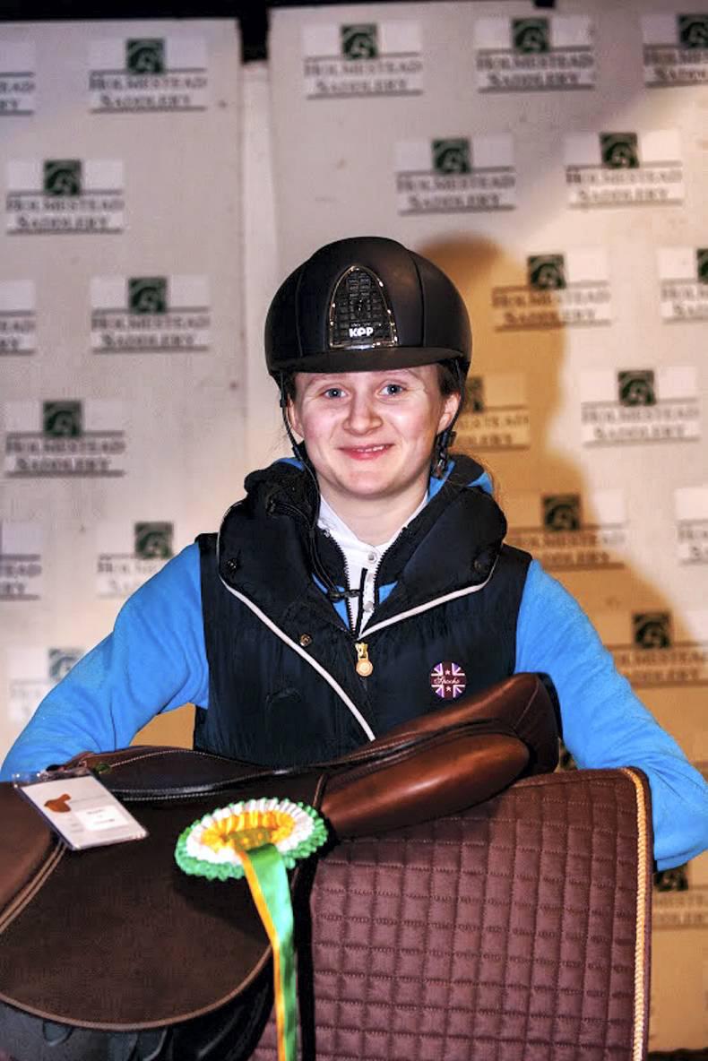 Lee saddles up with Holmestead league victory